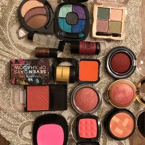 Bundle of makeup!  Face and eye products.